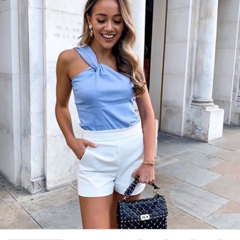 Zara Bloggers favorite knotted asymmetric top - Picture 5 of 9